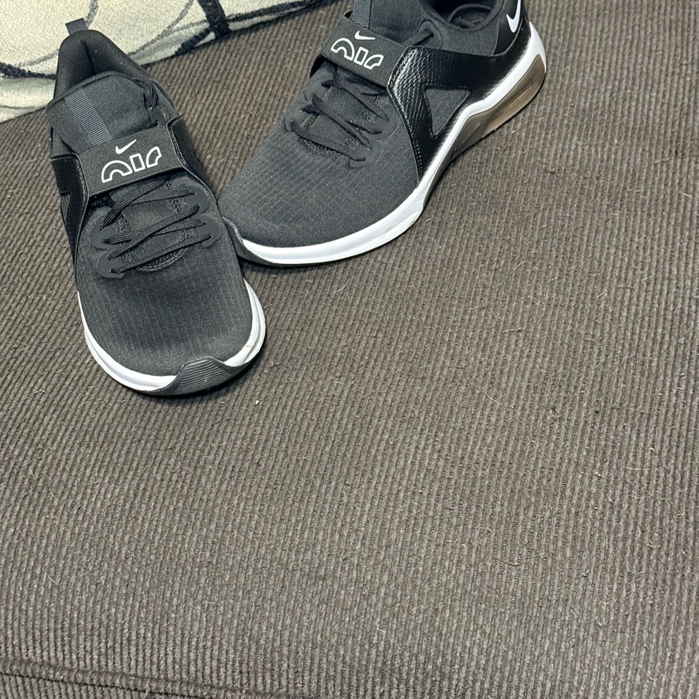 Nike Black and White Athletic Shoes